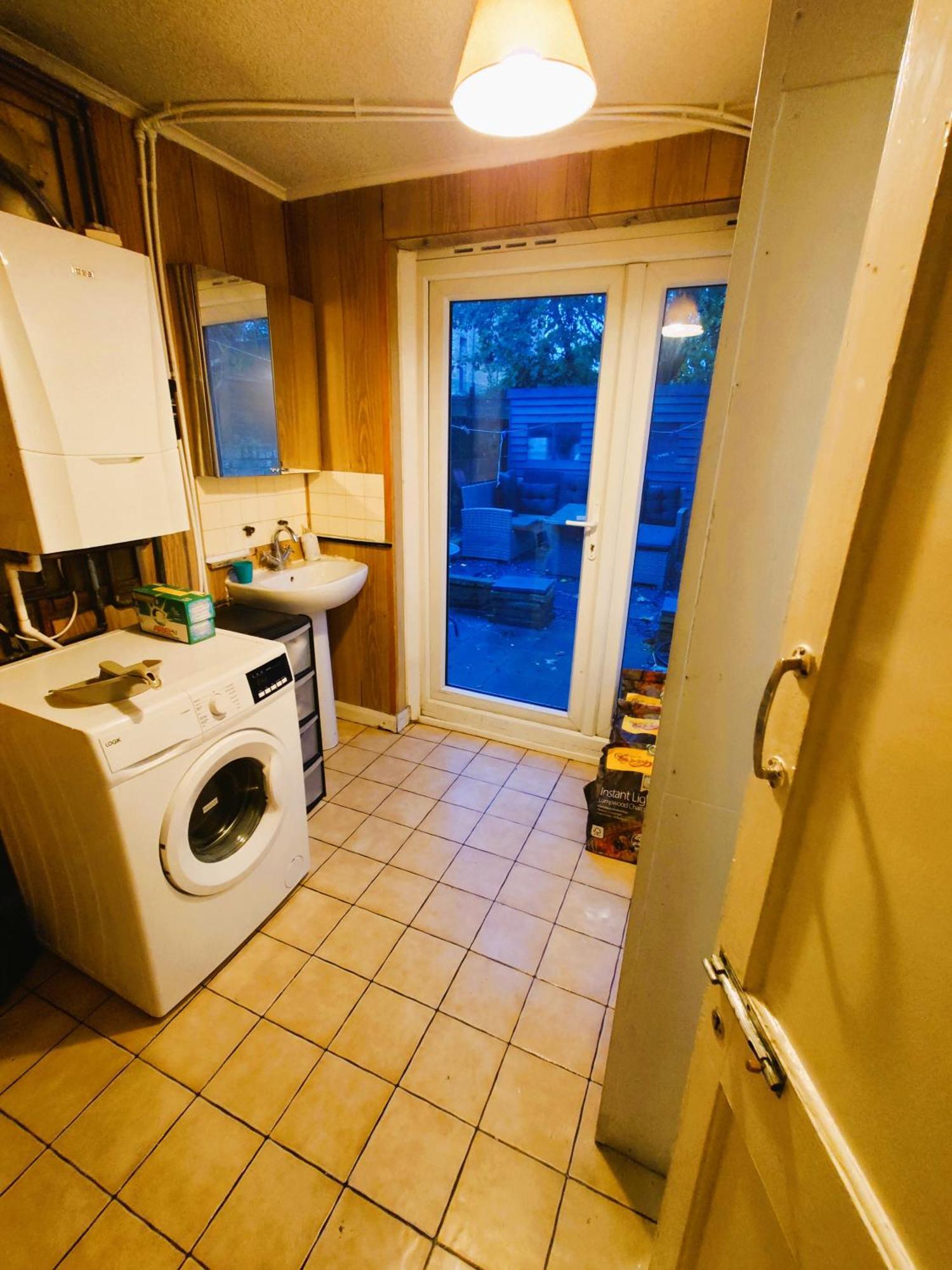 Casa vacanze Edwardian 4 Bedrooms With 4 Bathrooms Townhouse, Next To Underground, Accommodates 10 People